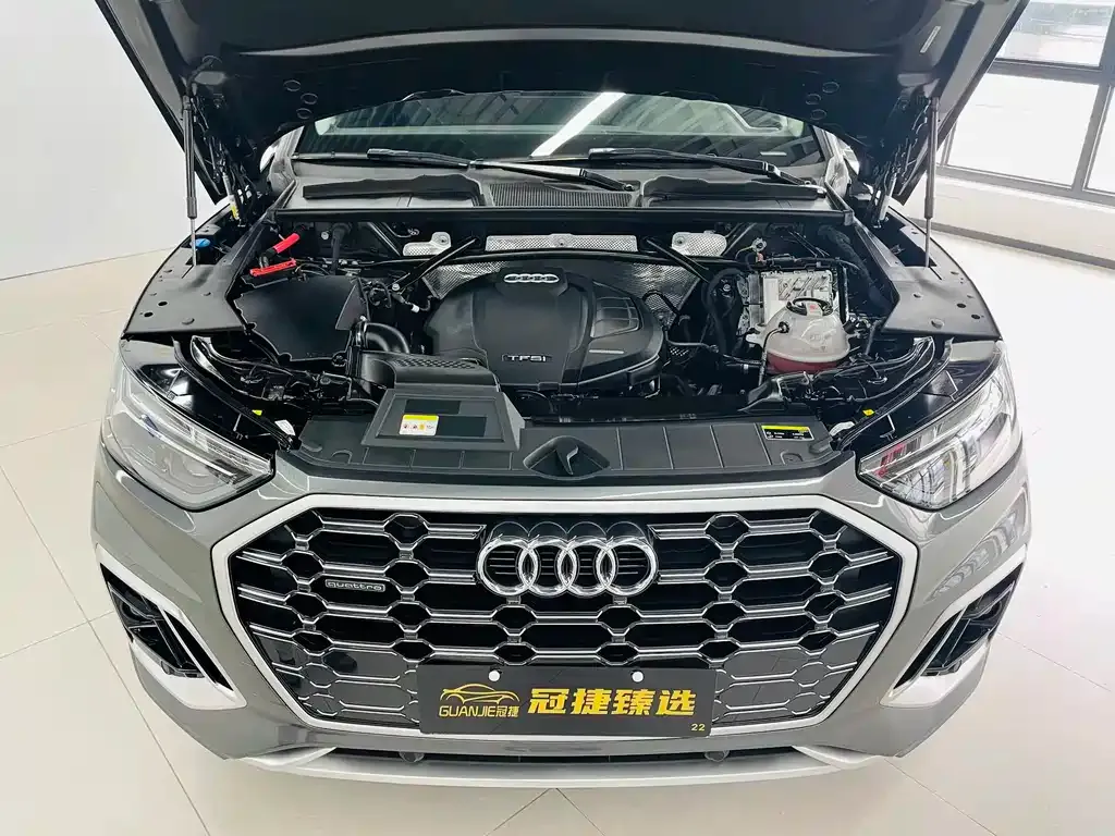 Audi Q5L 2021 из CN, фото 3