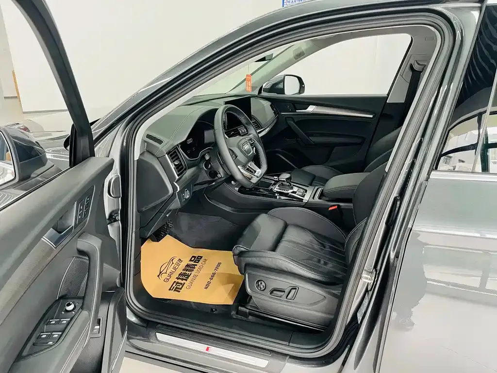 Audi Q5L 2021 из CN, фото 4