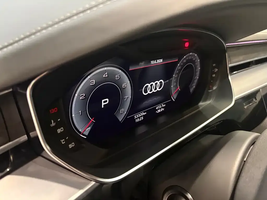 Audi A8 — фото 3