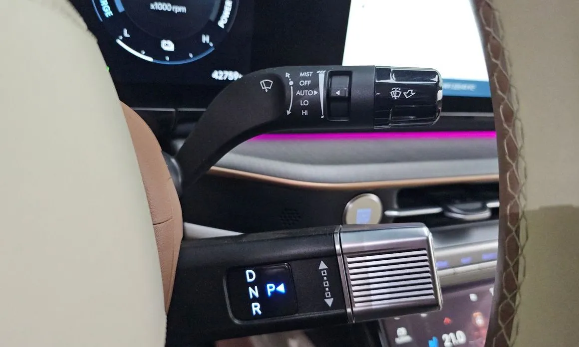 Hyundai Grandeur 2023 из KR, фото 3