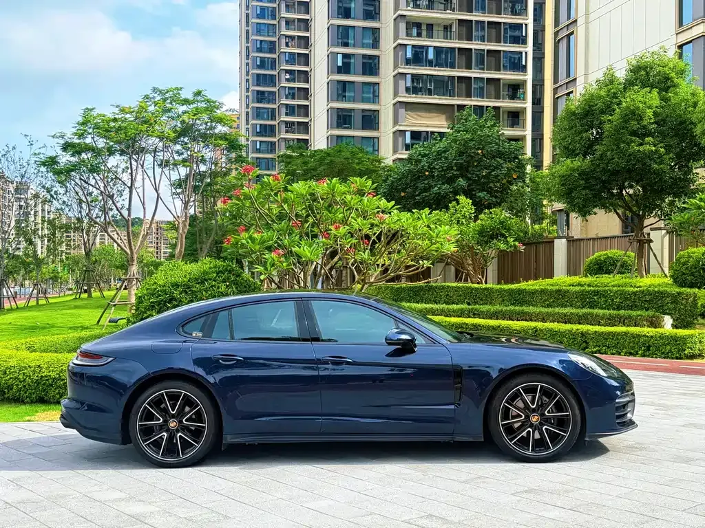Porsche Panamera — фото 5