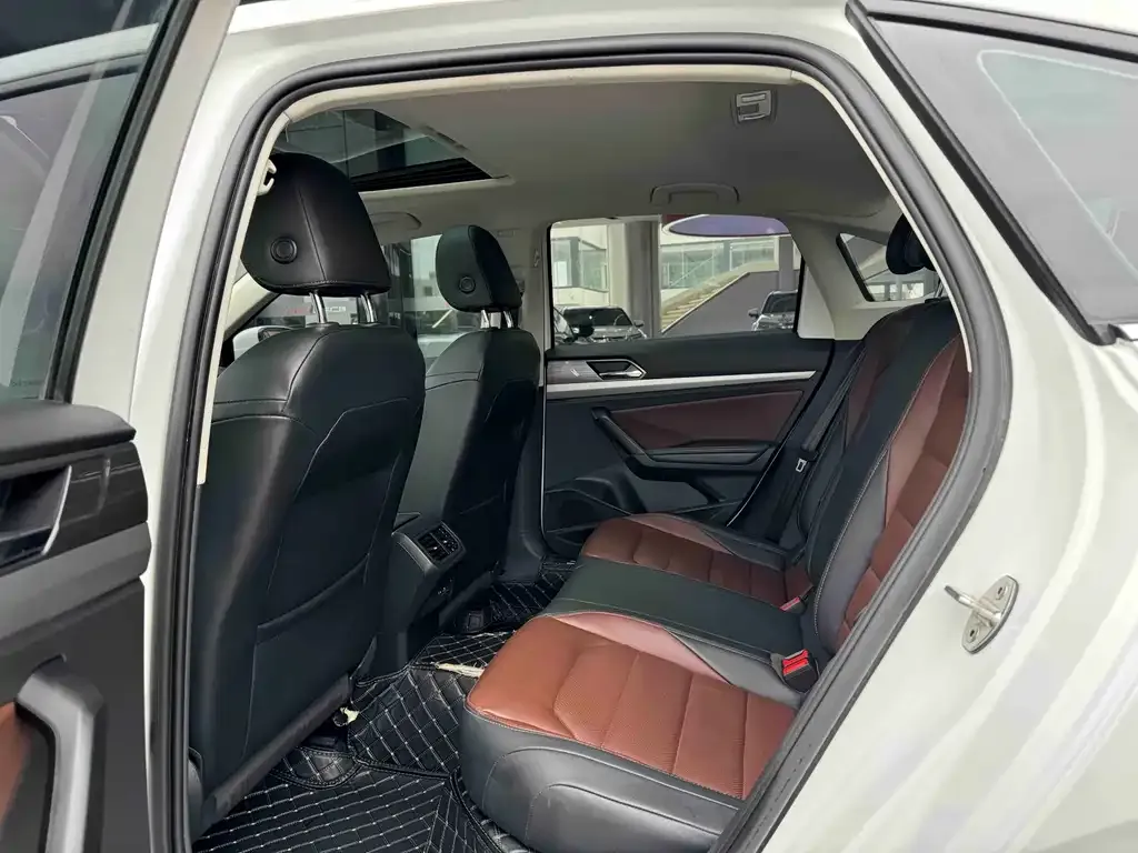 Volkswagen Lavida 2021 из CN, фото 4