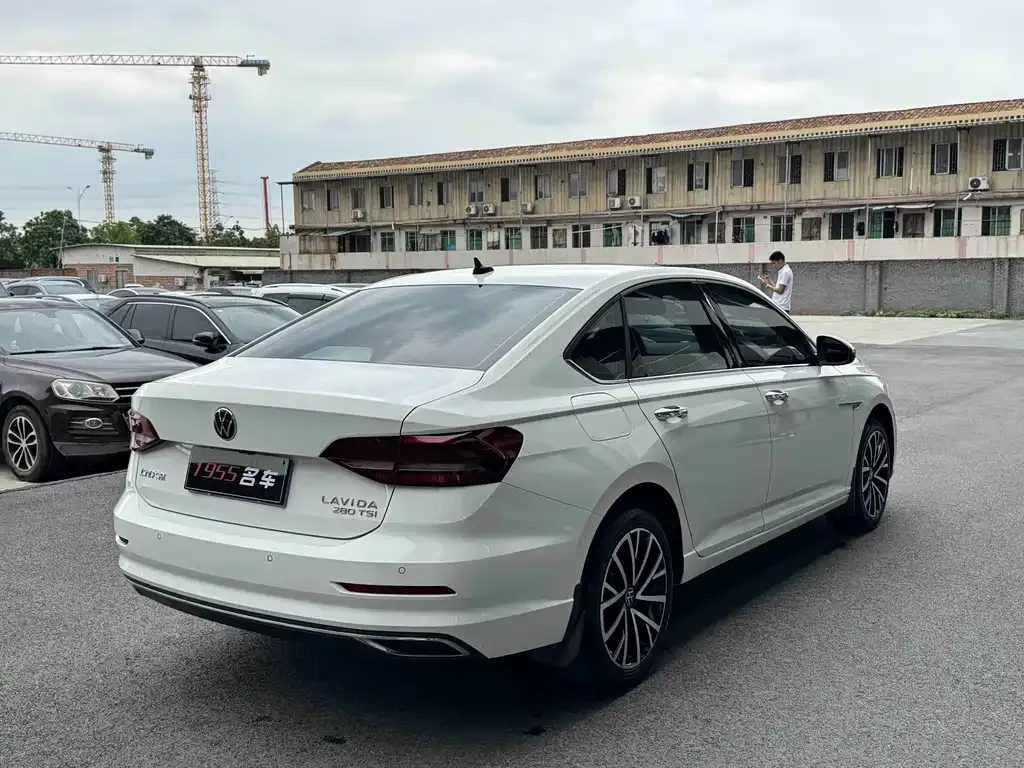 Volkswagen Lavida 2021 из CN, фото 9