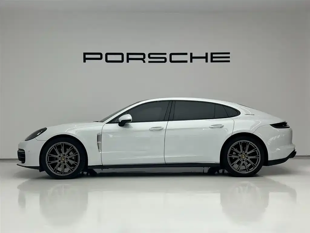Porsche Panamera — фото 5
