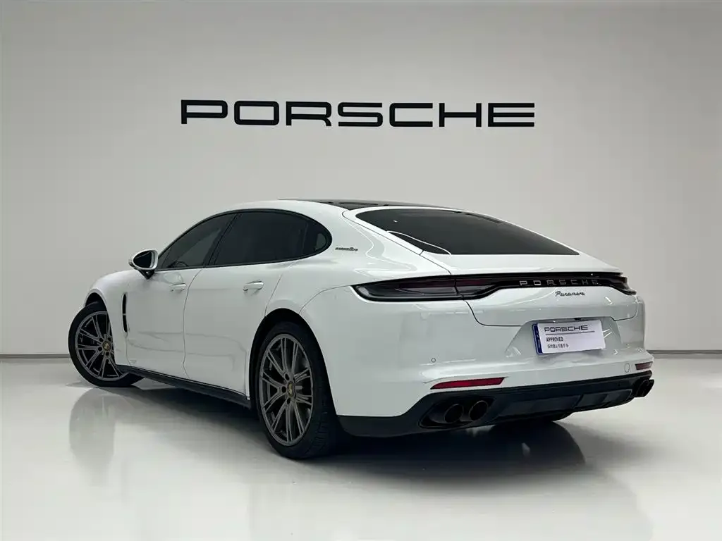 Porsche Panamera — фото 9