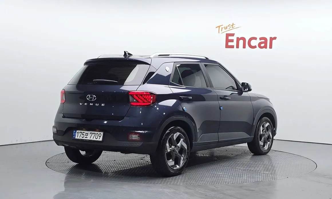 Hyundai Venue 2022 из KR, фото 10