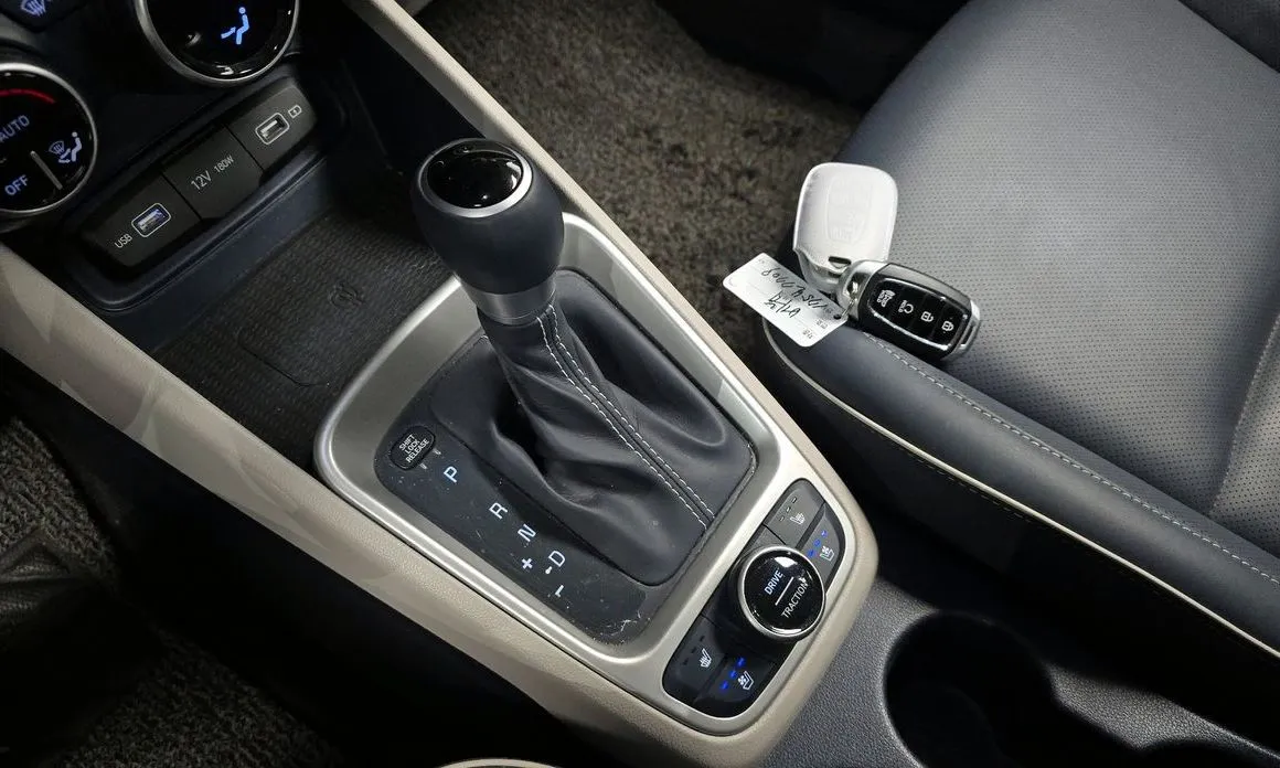 Hyundai Venue 2022 из KR, фото 8