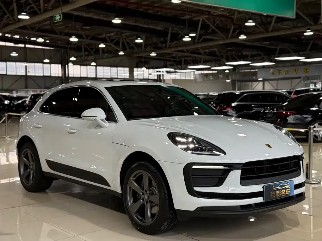 Porsche Macan — фото 6
