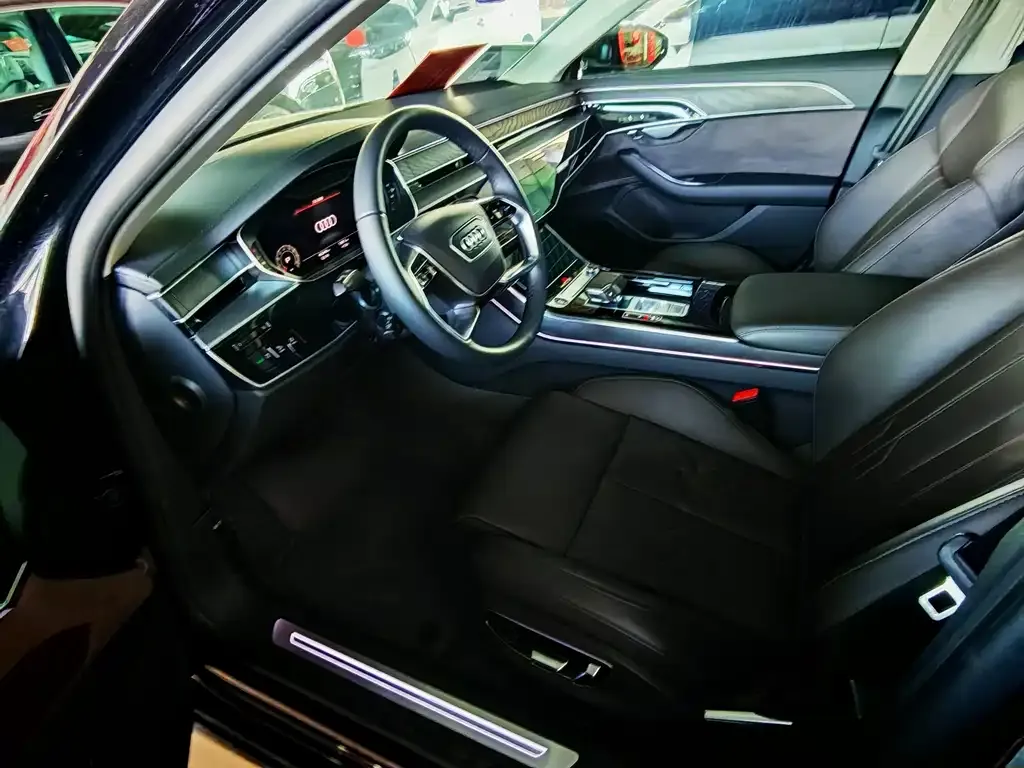 Audi A8 2024 из CN, фото 9