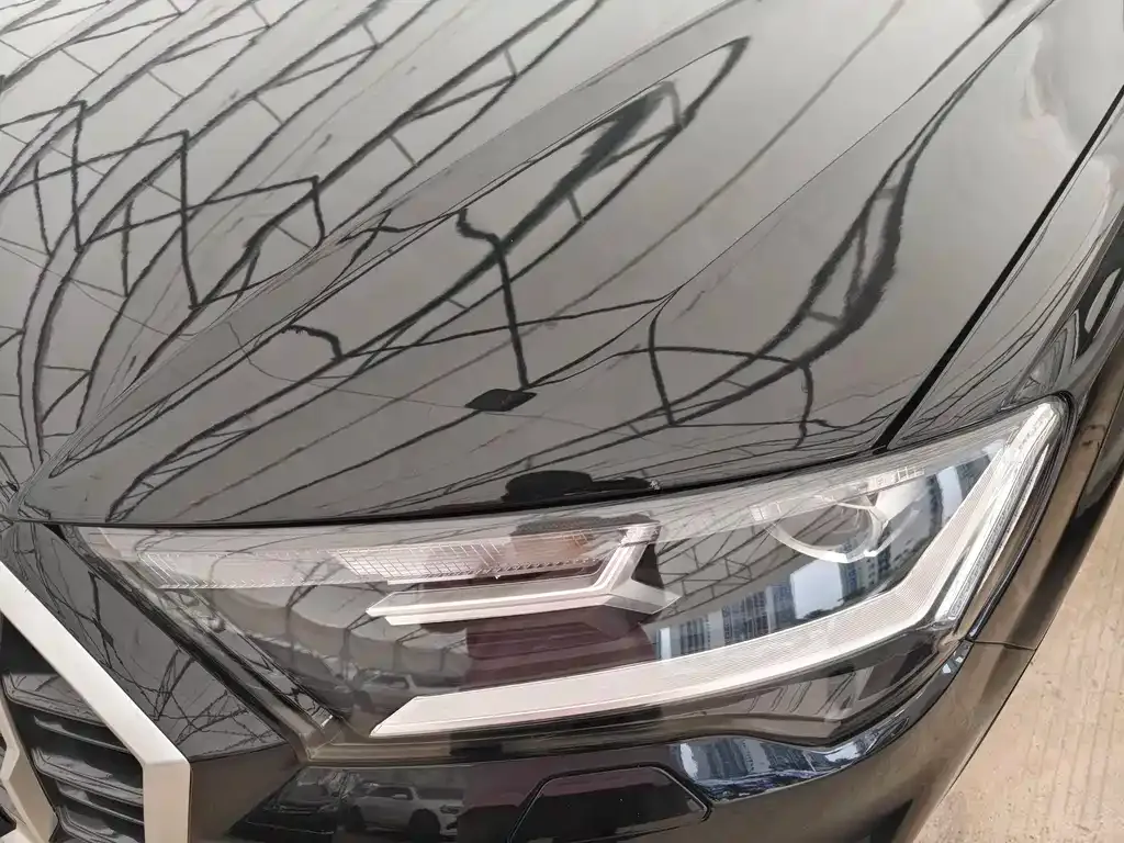 Audi Q7 2022 из CN, фото 7