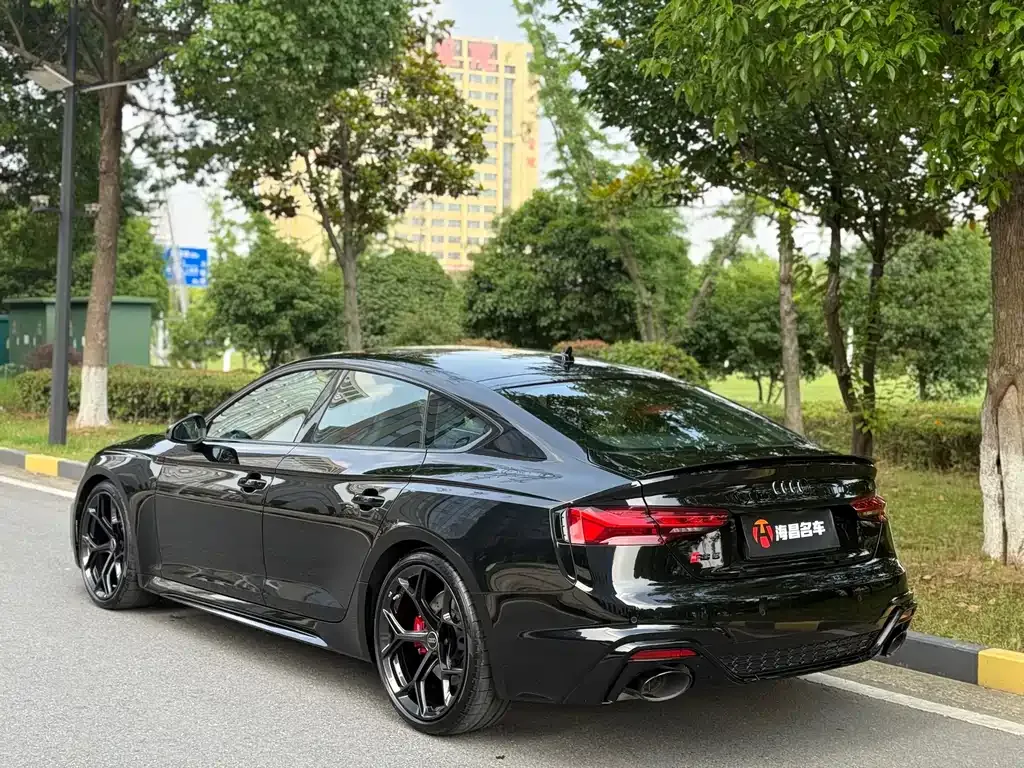 Audi RS 5 — фото 5
