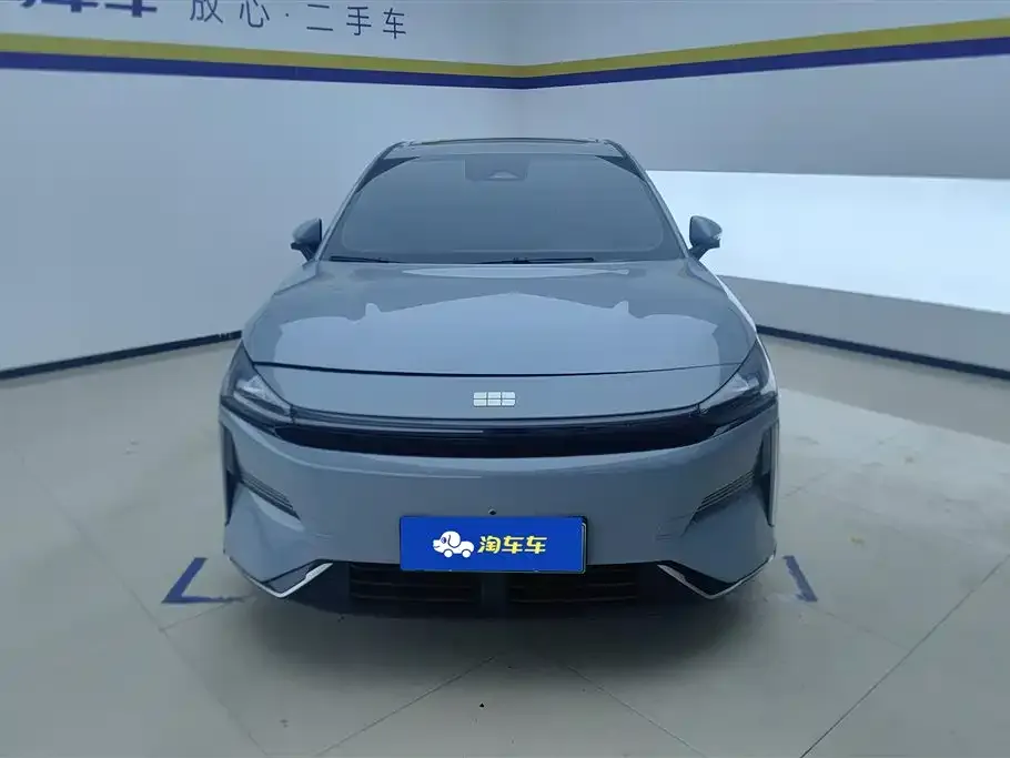 Geely Galaxy L6 — фото 10