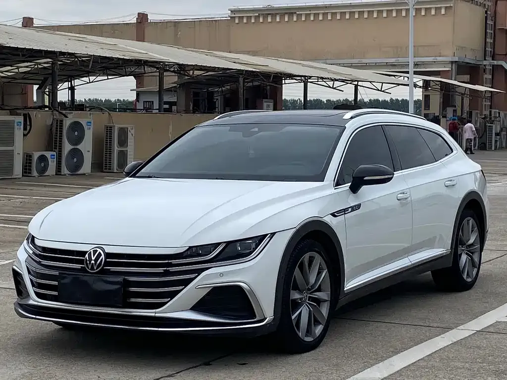 Volkswagen CC — фото 1