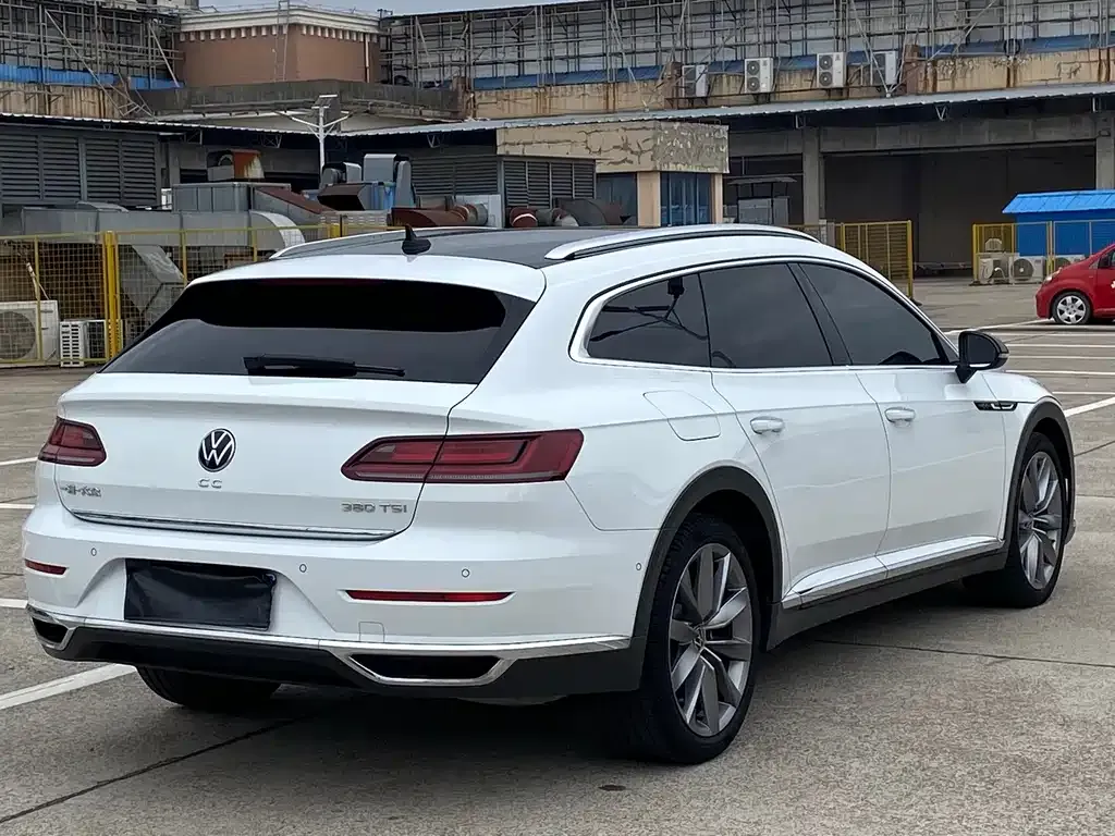 Volkswagen CC — фото 5