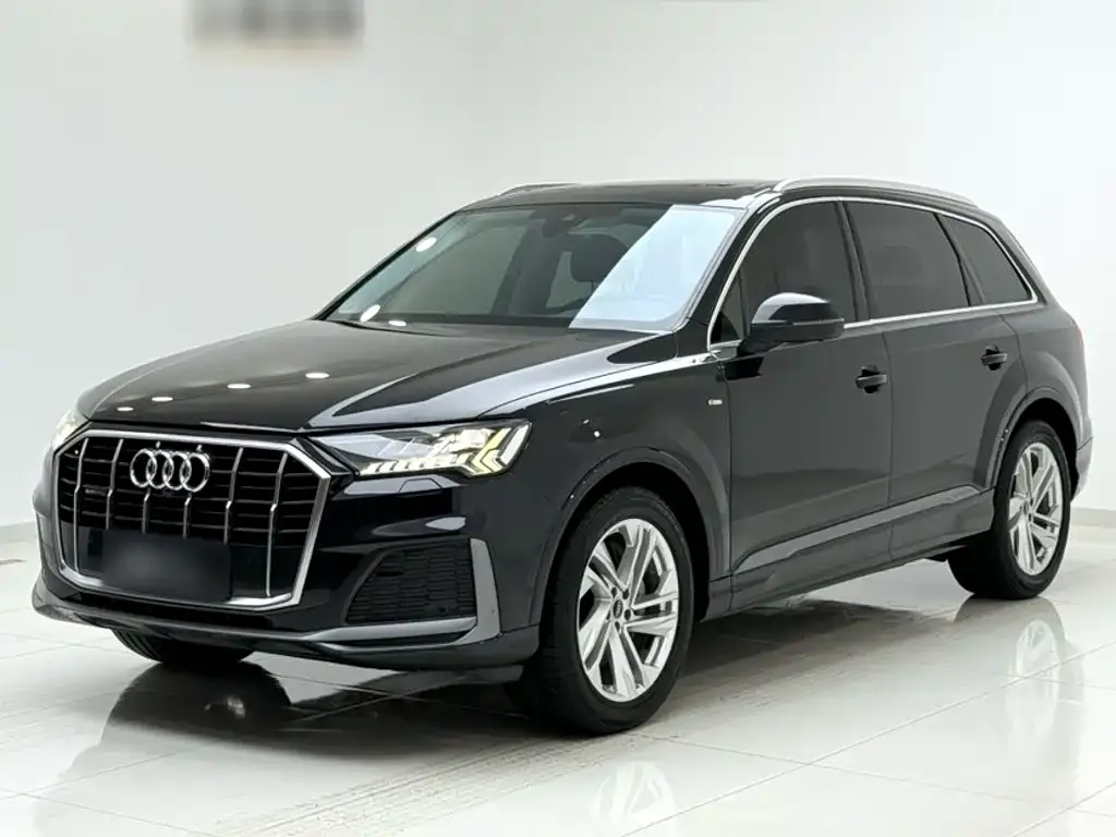 Audi Q7 2021 из CN, фото 3