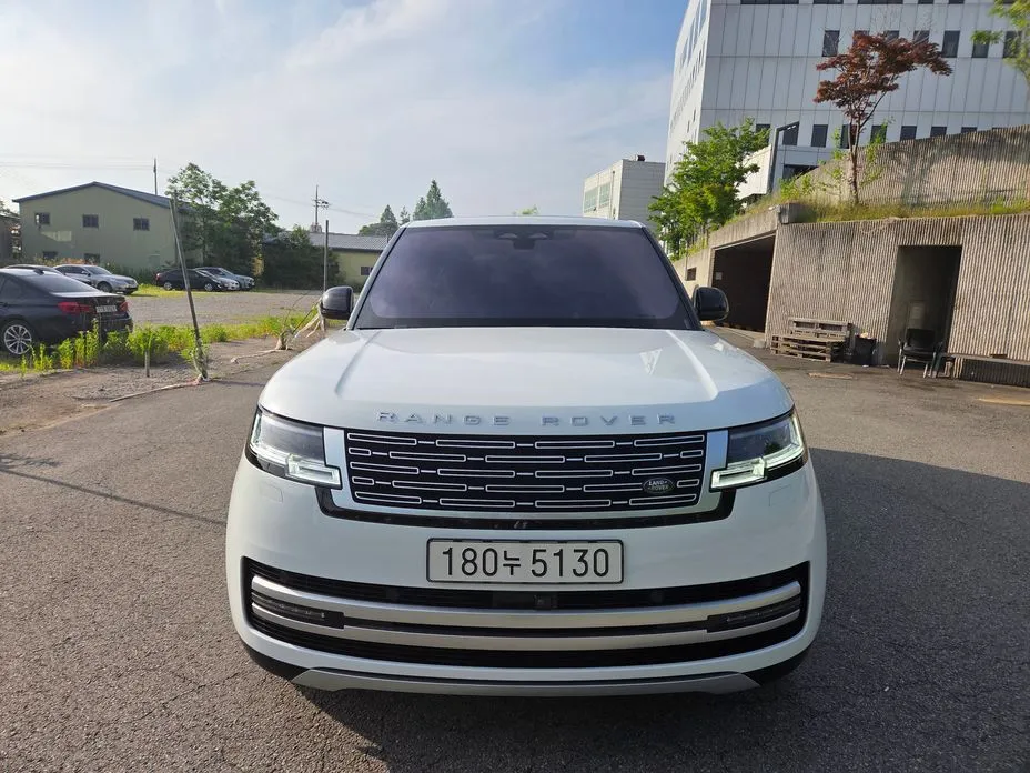 Land Rover Range Rover 2023 из KR, фото 10