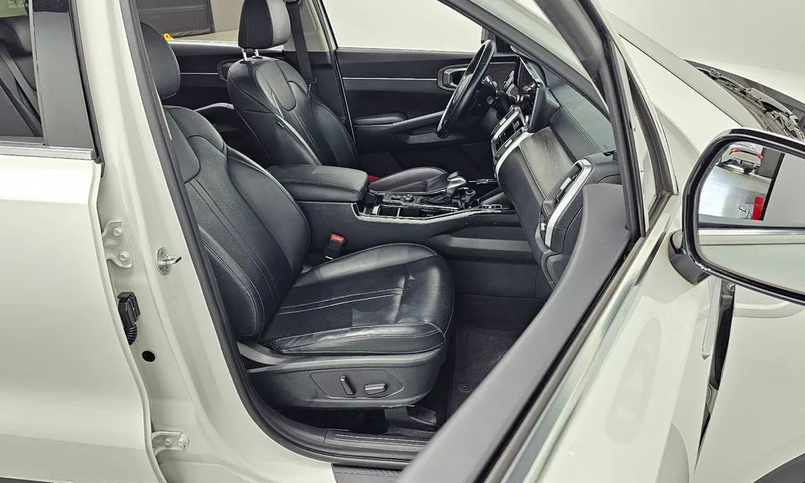 Kia Sorento — фото 10