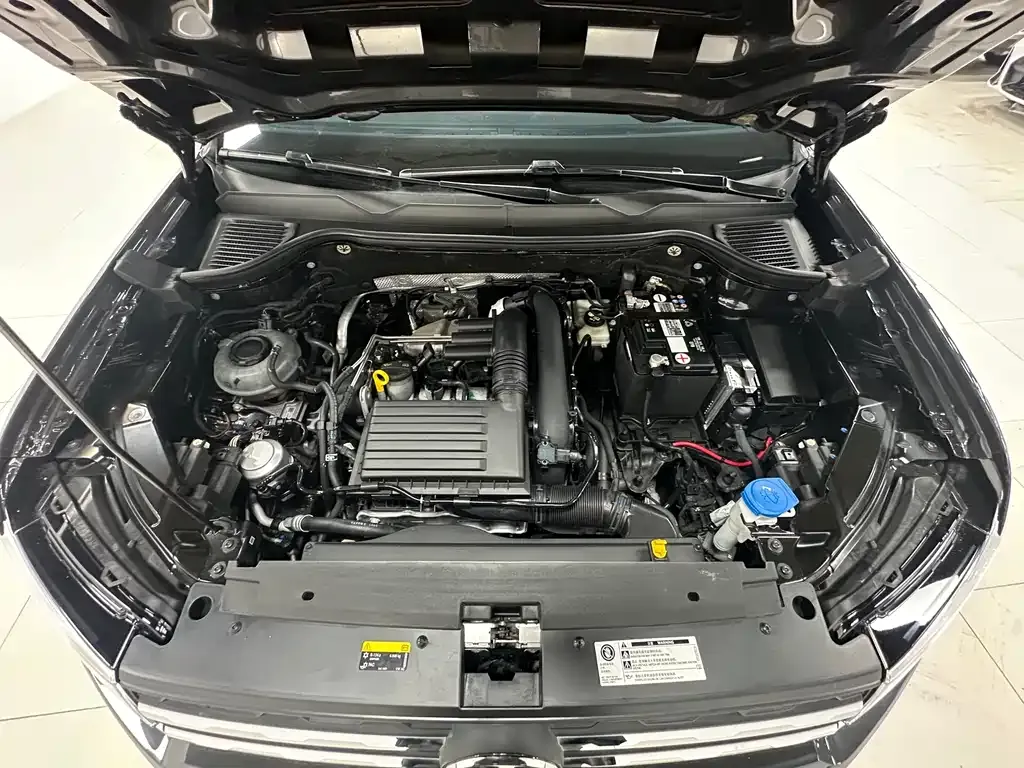 Volkswagen Tharu — фото 9
