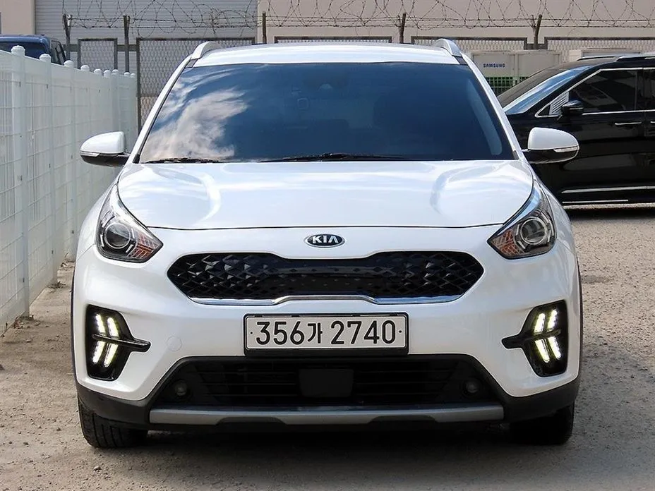 Kia Niro — фото 1