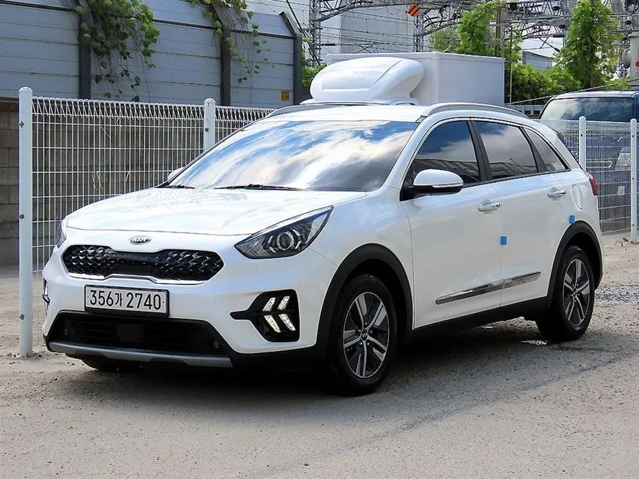 Kia Niro — фото 10