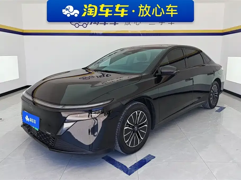 Nissan N6