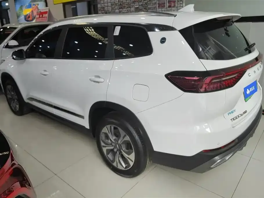 Chery Tiggo 8 PRO NEV — фото 5