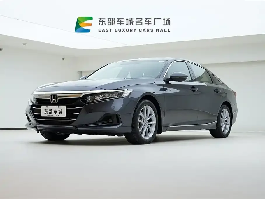 Honda Accord — фото 1