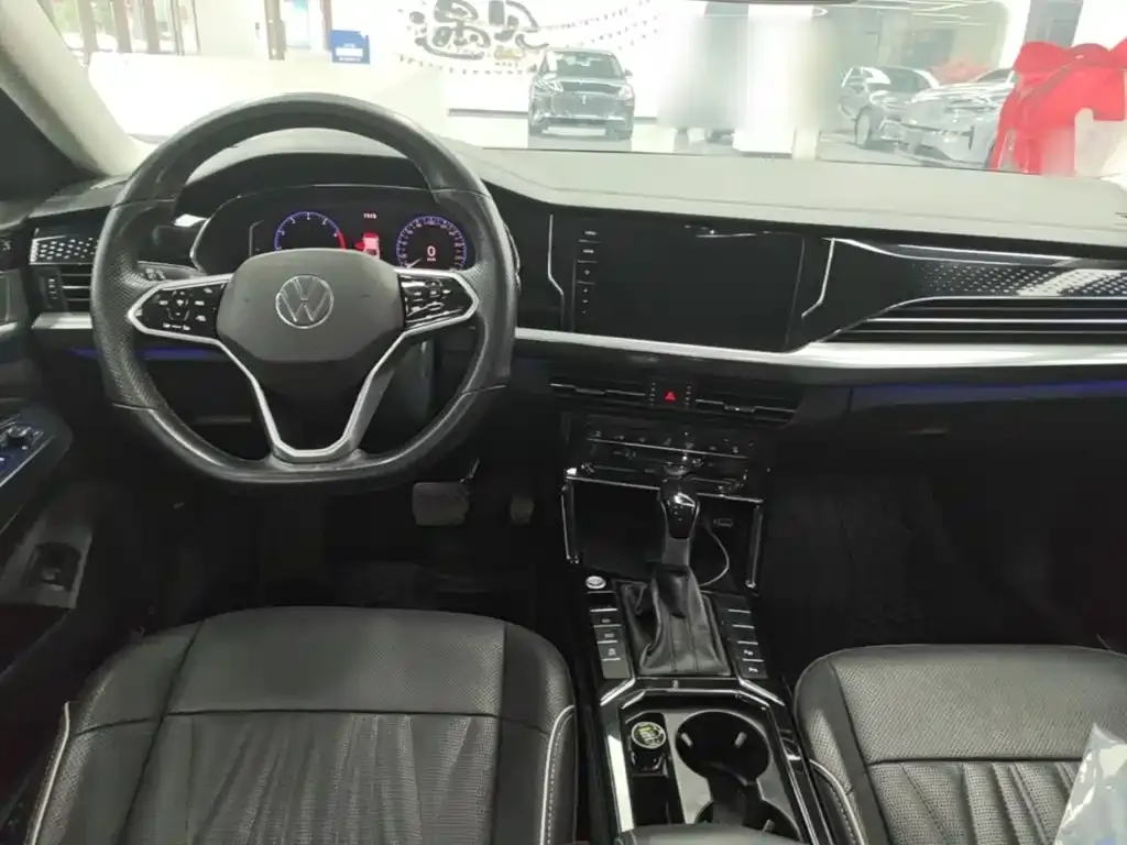 Volkswagen Passat — фото 5