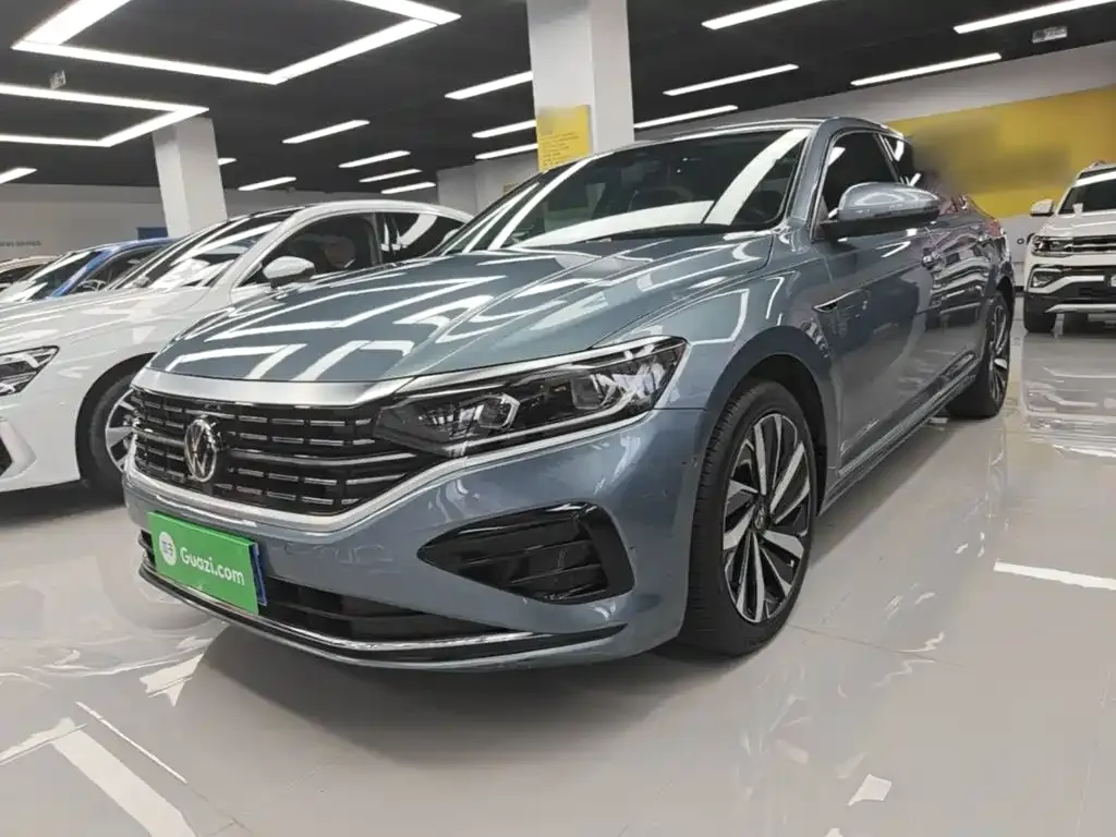 Volkswagen Passat — фото 8