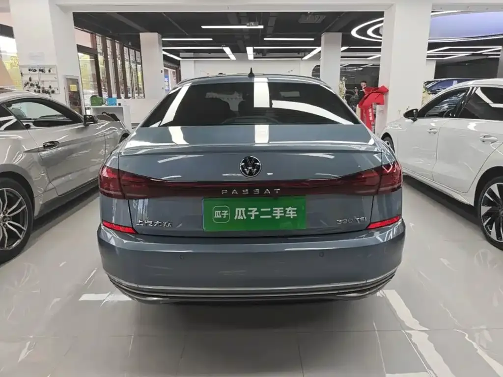 Volkswagen Passat — фото 4