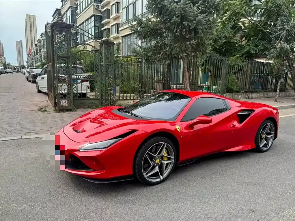Ferrari F8 — фото 1