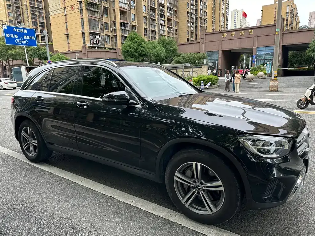Mercedes-Benz GLC — фото 3