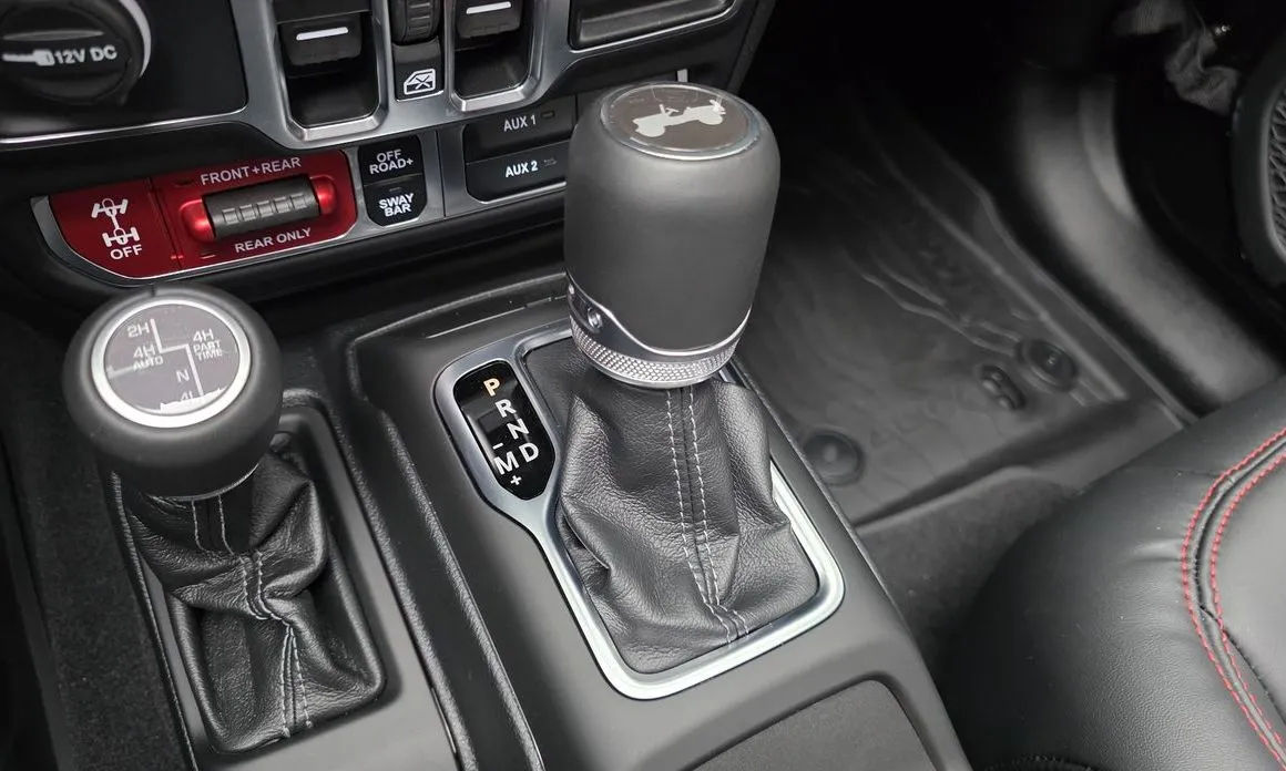 Jeep Wrangler 2025 из KR, фото 8