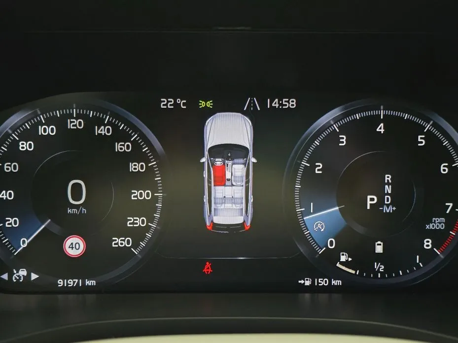 Volvo XC60 2021 из KR, фото 9