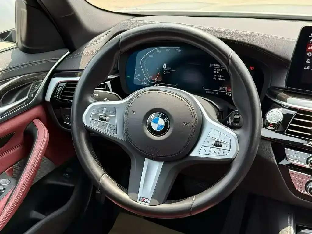 BMW 5 Series — фото 4