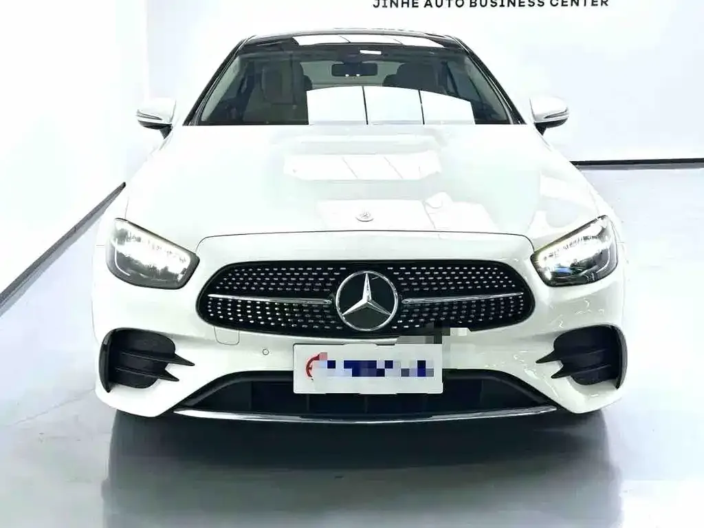 Mercedes-Benz E-Class (Import) — фото 6