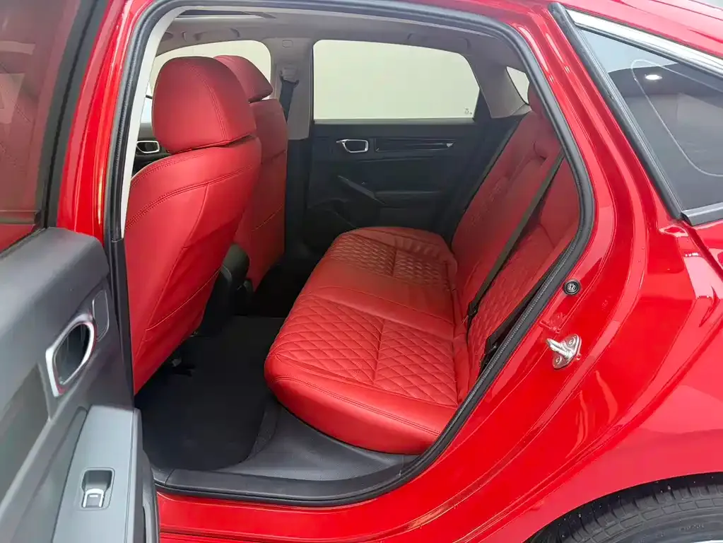 Honda Civic 2022 из CN, фото 10