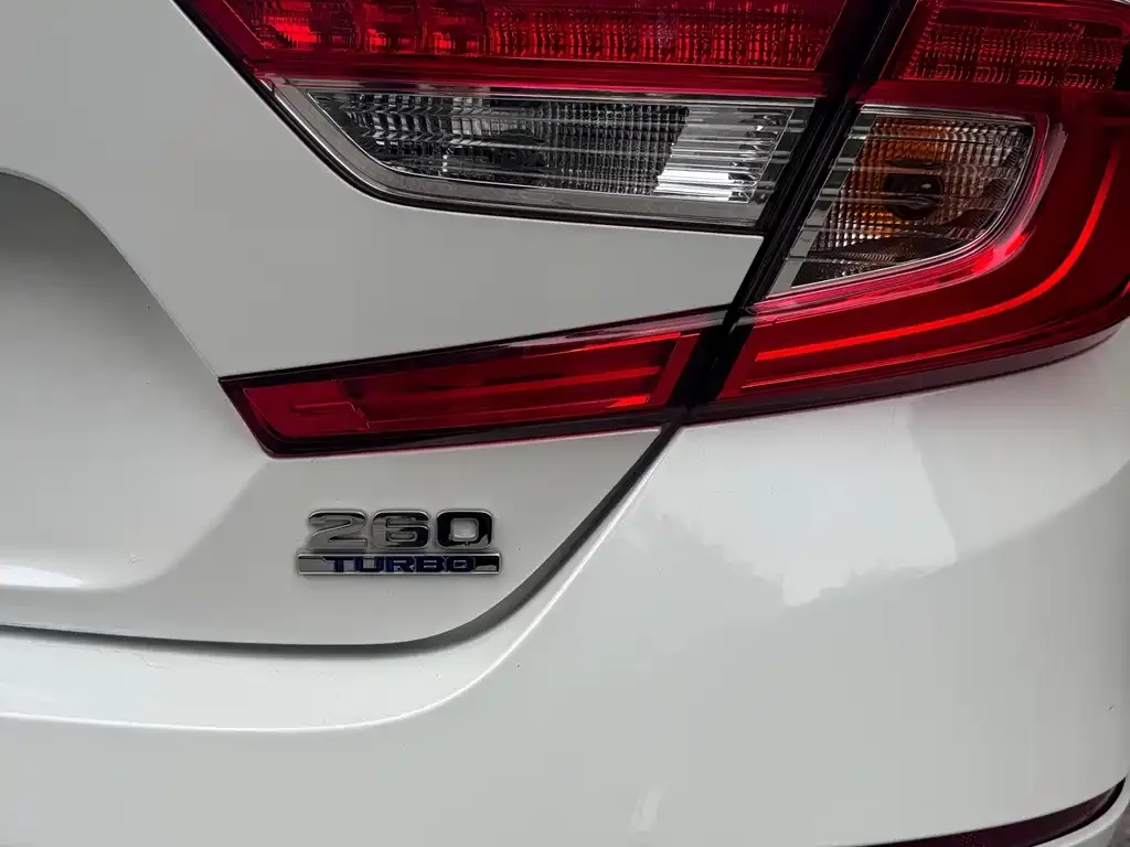 Honda Accord — фото 2