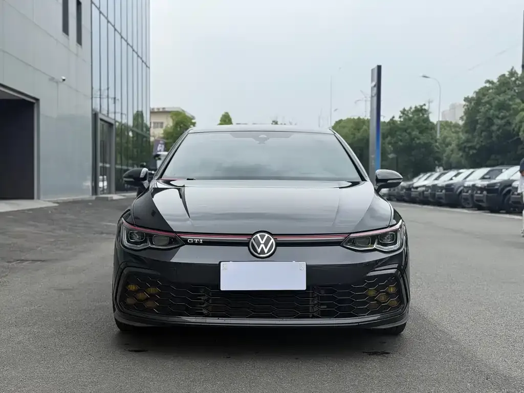 Volkswagen Golf GTI 2022 из CN, фото 2