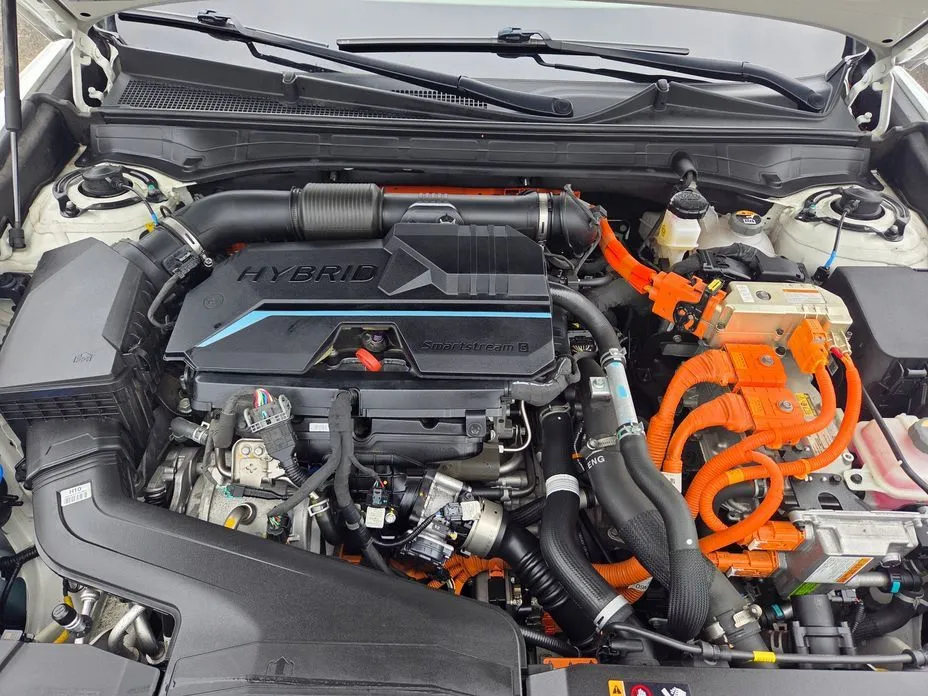 Hyundai Grandeur 2023 из KR, фото 10