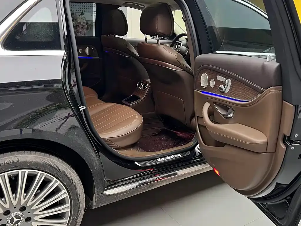 Mercedes-Benz E-Class 2023 из CN, фото 8