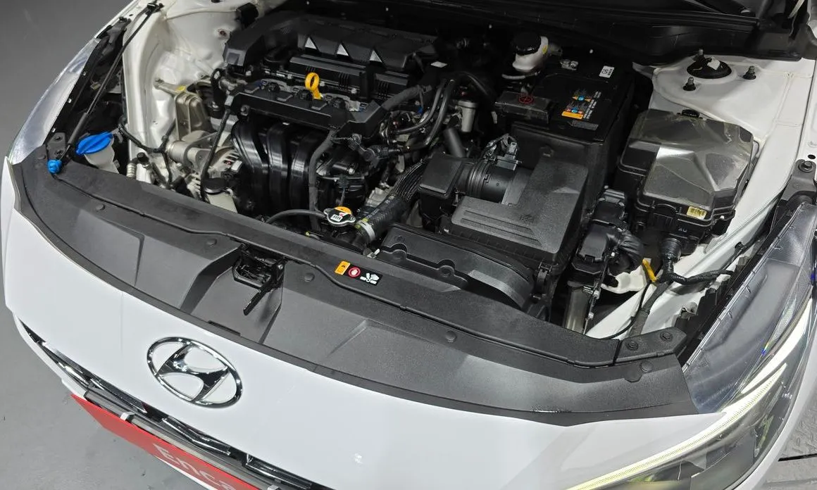 Hyundai AVANTE 2023 из KR, фото 6