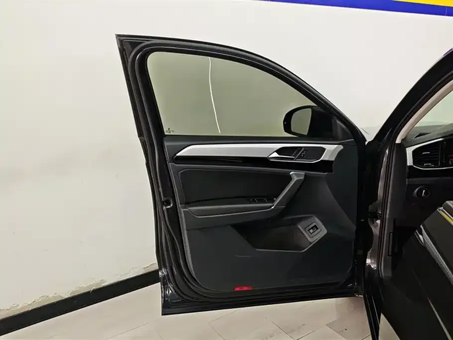 Volkswagen Tayron 2021 из CN, фото 8