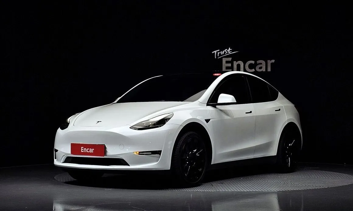 Tesla Model Y 2023 из KR, фото 1