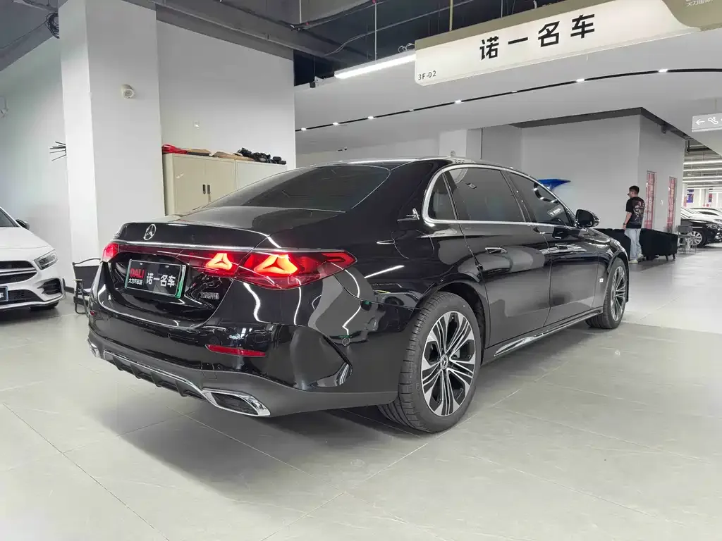Mercedes-Benz E-Class New Energy — фото 9