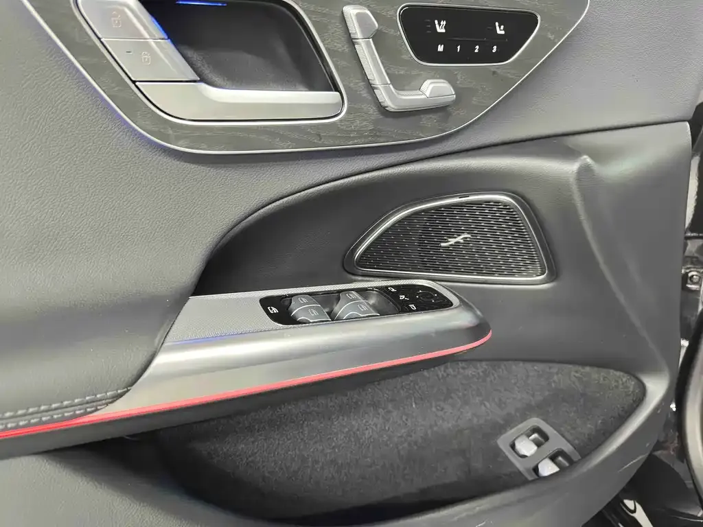 Mercedes-Benz E-Class New Energy — фото 10