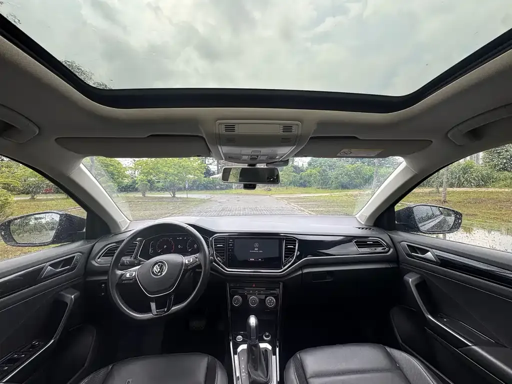 Volkswagen T-Roc 2021 из CN, фото 10