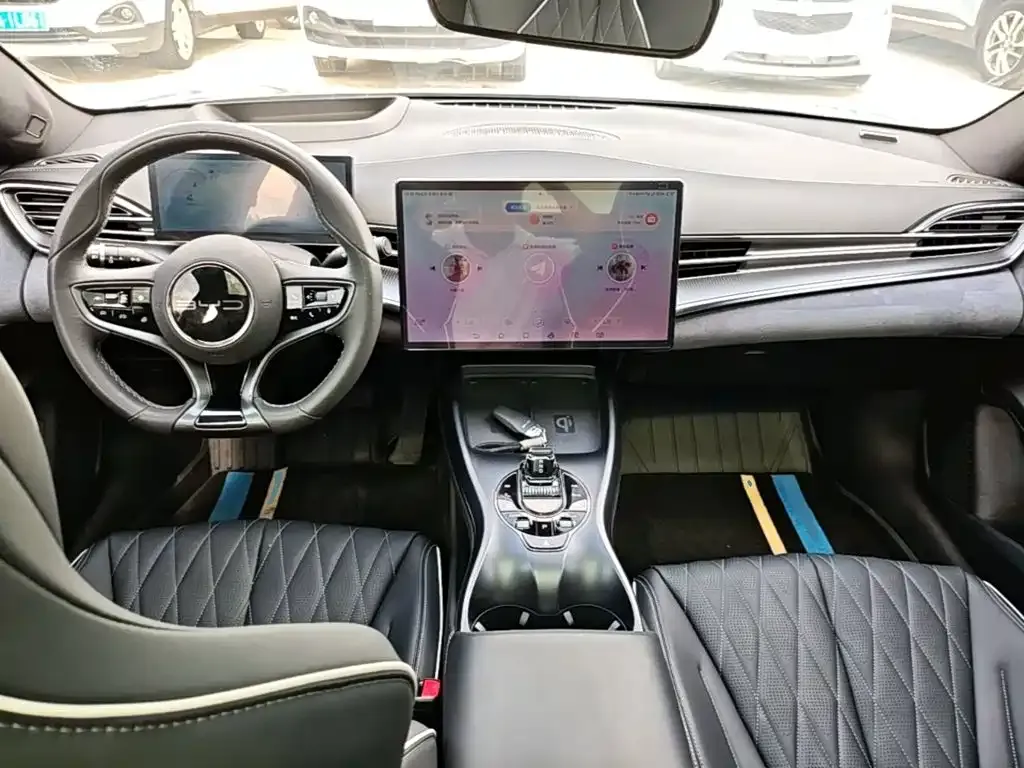 BYD Seal — фото 9