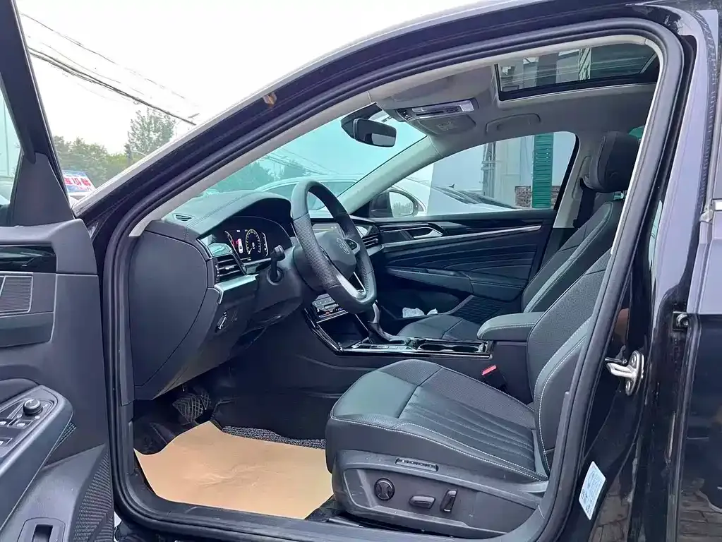Volkswagen Passat — фото 3