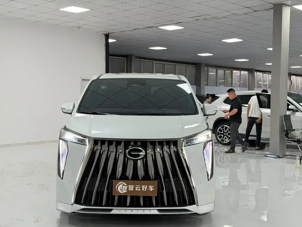 GAC Motor Trumpchi M8 — фото 6